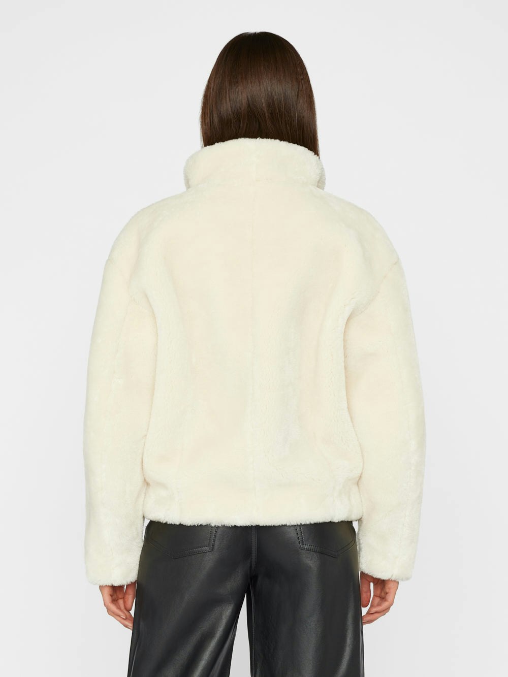 jacket back view alt:fit2